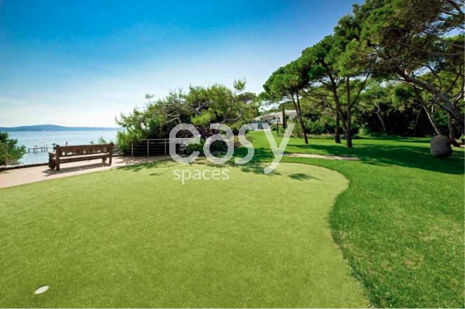 Grand jardin boisé pour événementiel professionnel Saint-Tropez